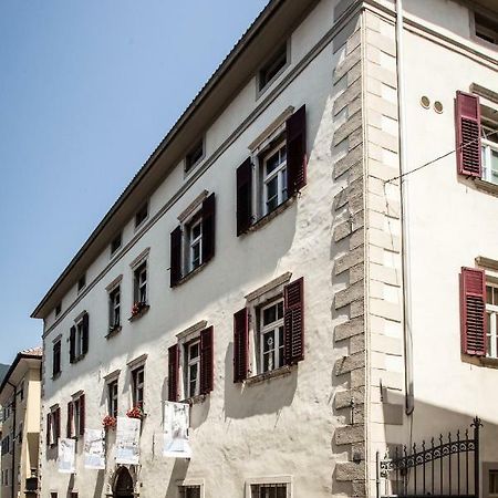 Haus Noldin - Historische Herberge - Dimora Storica Salorno Zewnętrze zdjęcie