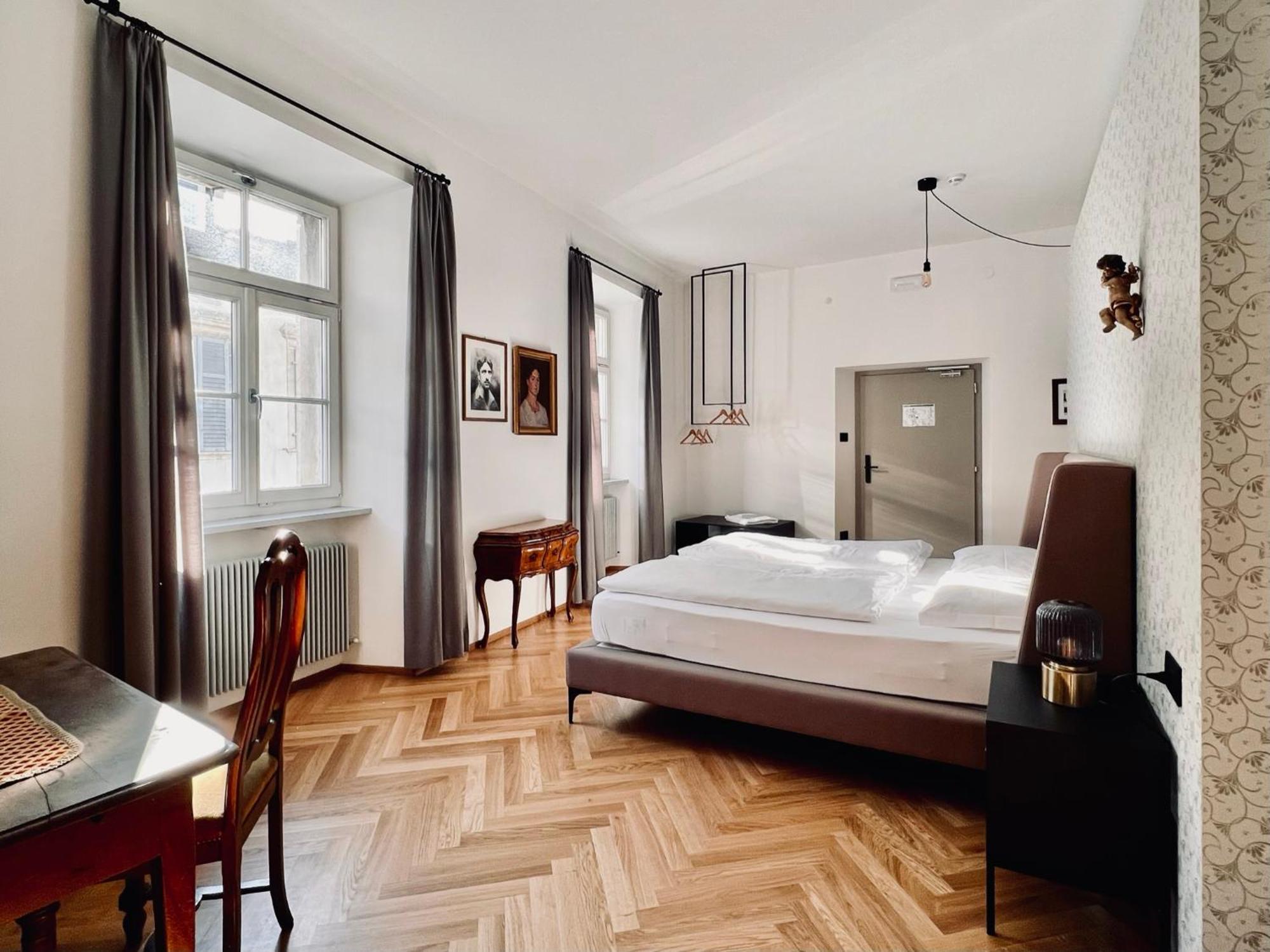 Haus Noldin - Historische Herberge - Dimora Storica Salorno Zewnętrze zdjęcie