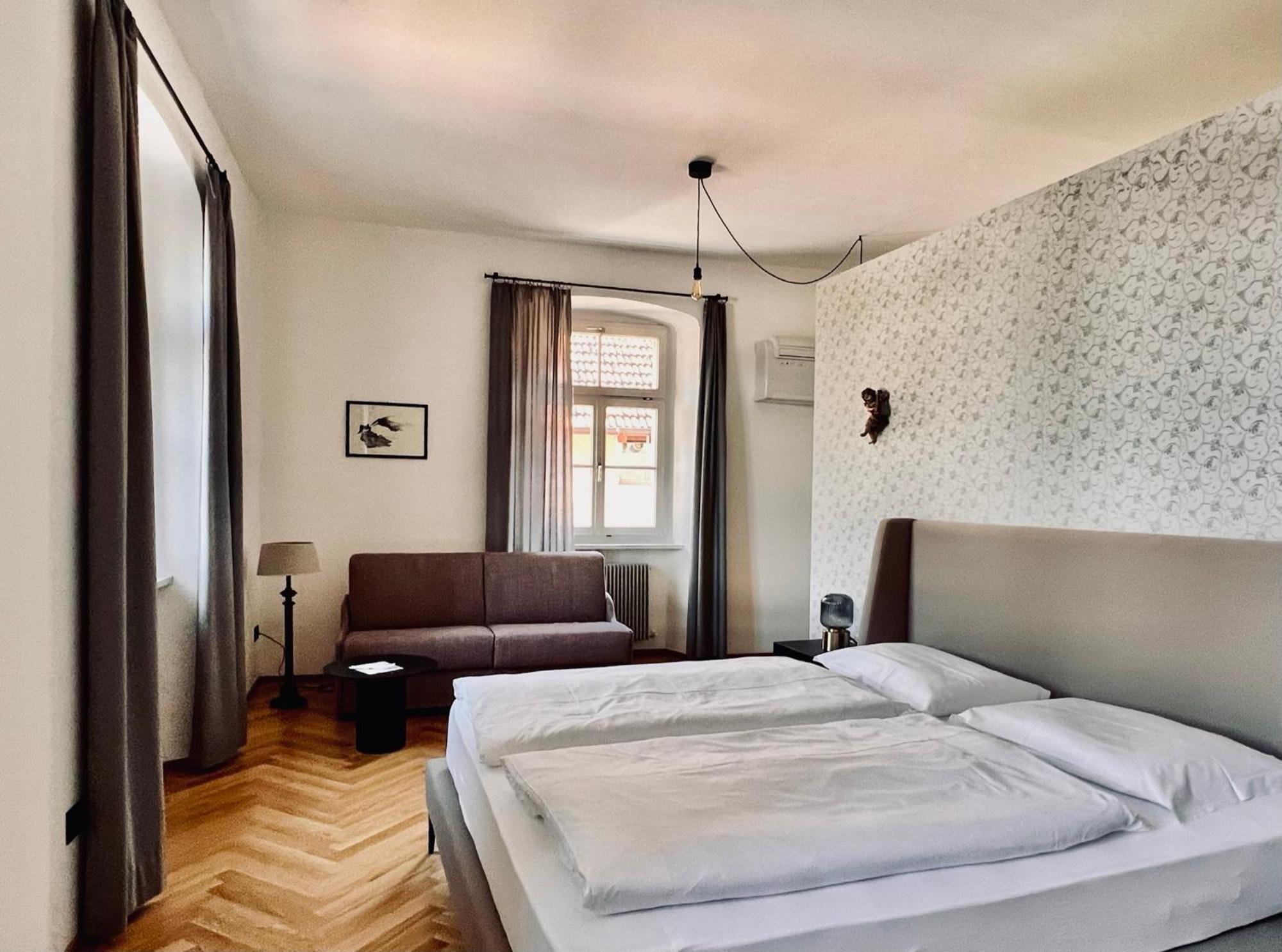 Haus Noldin - Historische Herberge - Dimora Storica Salorno Zewnętrze zdjęcie
