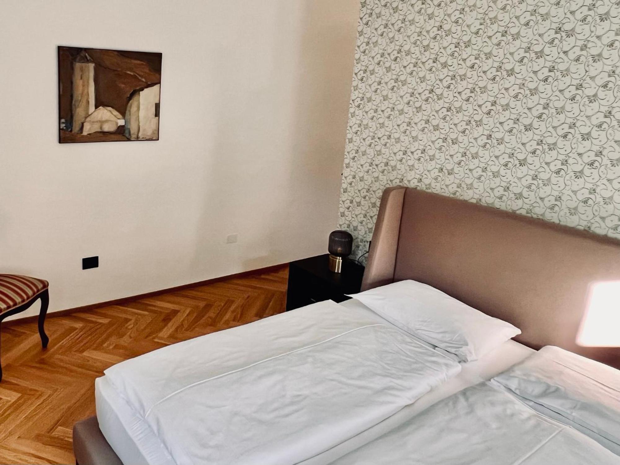 Haus Noldin - Historische Herberge - Dimora Storica Salorno Zewnętrze zdjęcie