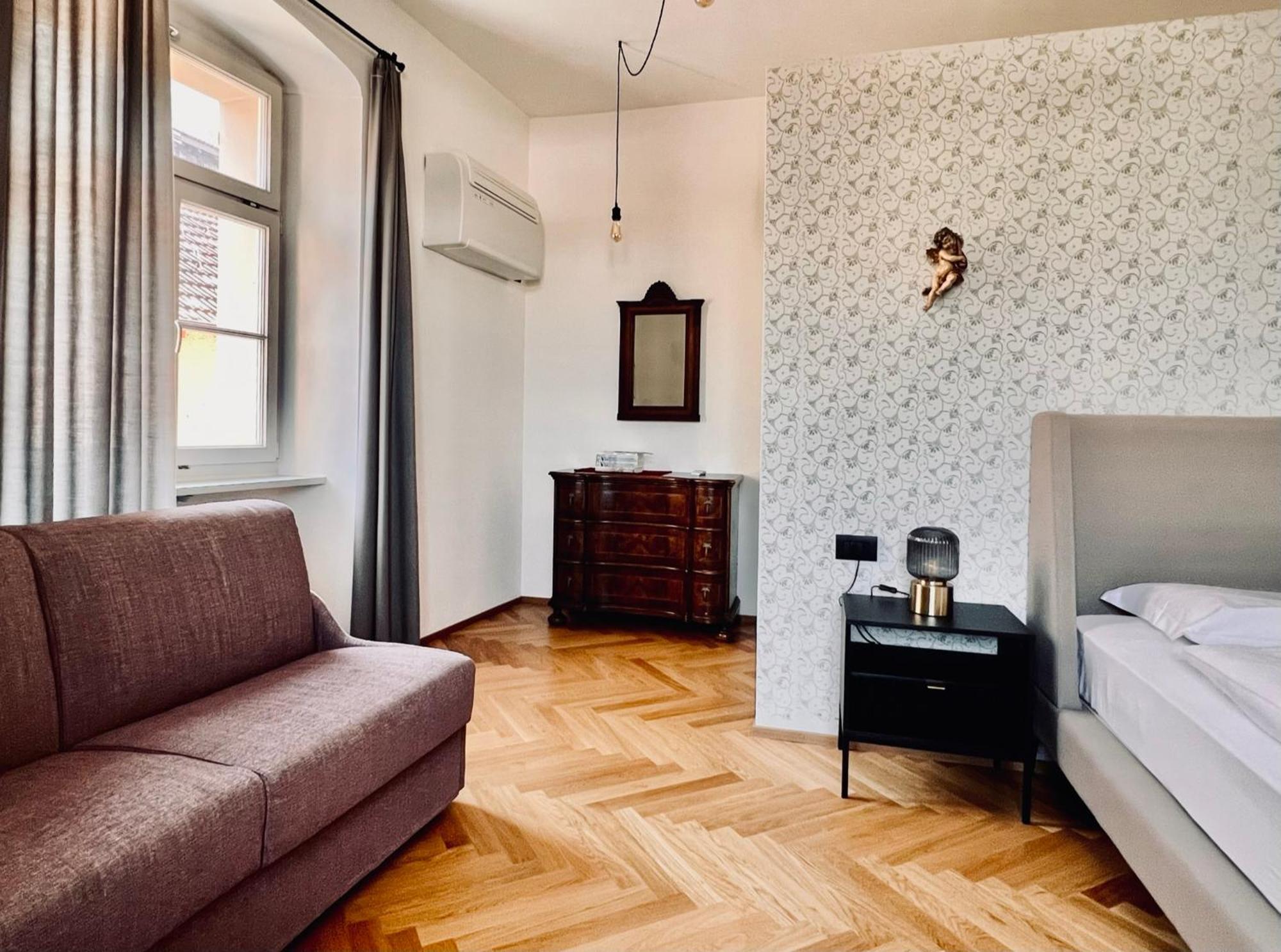 Haus Noldin - Historische Herberge - Dimora Storica Salorno Zewnętrze zdjęcie