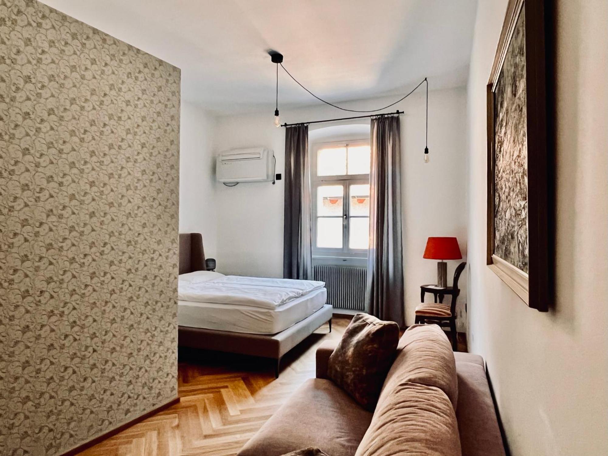 Haus Noldin - Historische Herberge - Dimora Storica Salorno Zewnętrze zdjęcie